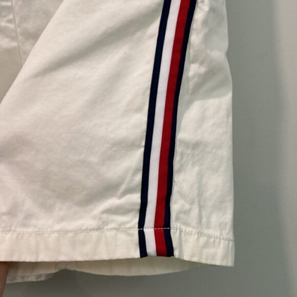Tommy Hilfiger White Cotton shorts Size 38 - Picture 5 of 12